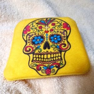 Soft sugar skull change purse
